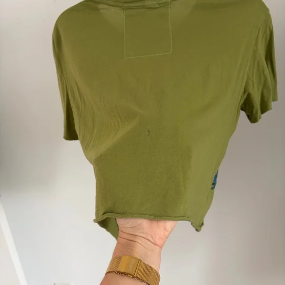 Super Rare Aviator Nation Olive Green Tee with Vibrant Wave Graphic SM - Picture 9 of 10